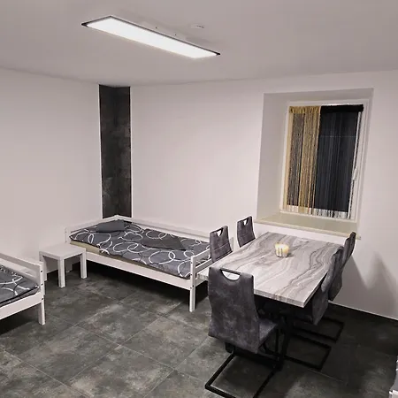 Rentcenter79 شقة Donawitz