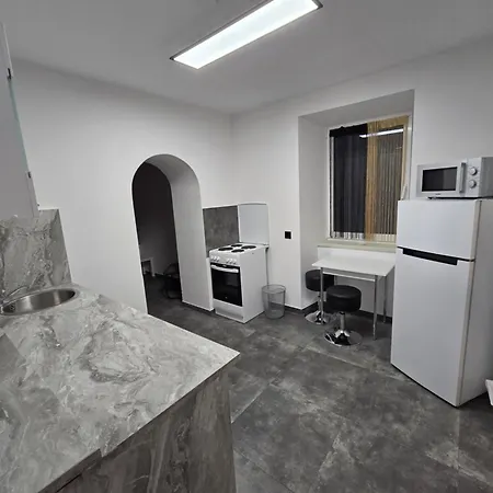 Rentcenter79
